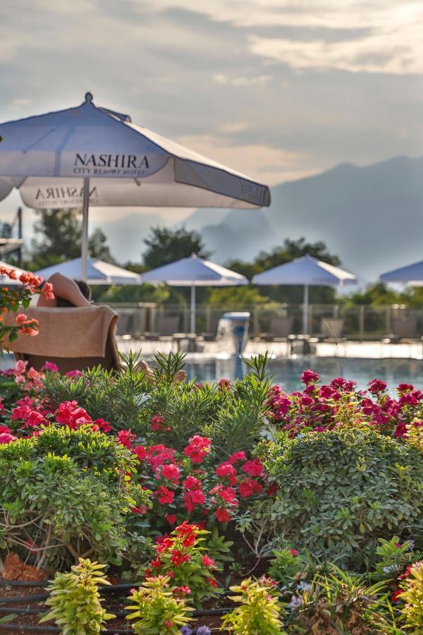 Nashira City Resort Hotel Antalya Bagian luar foto